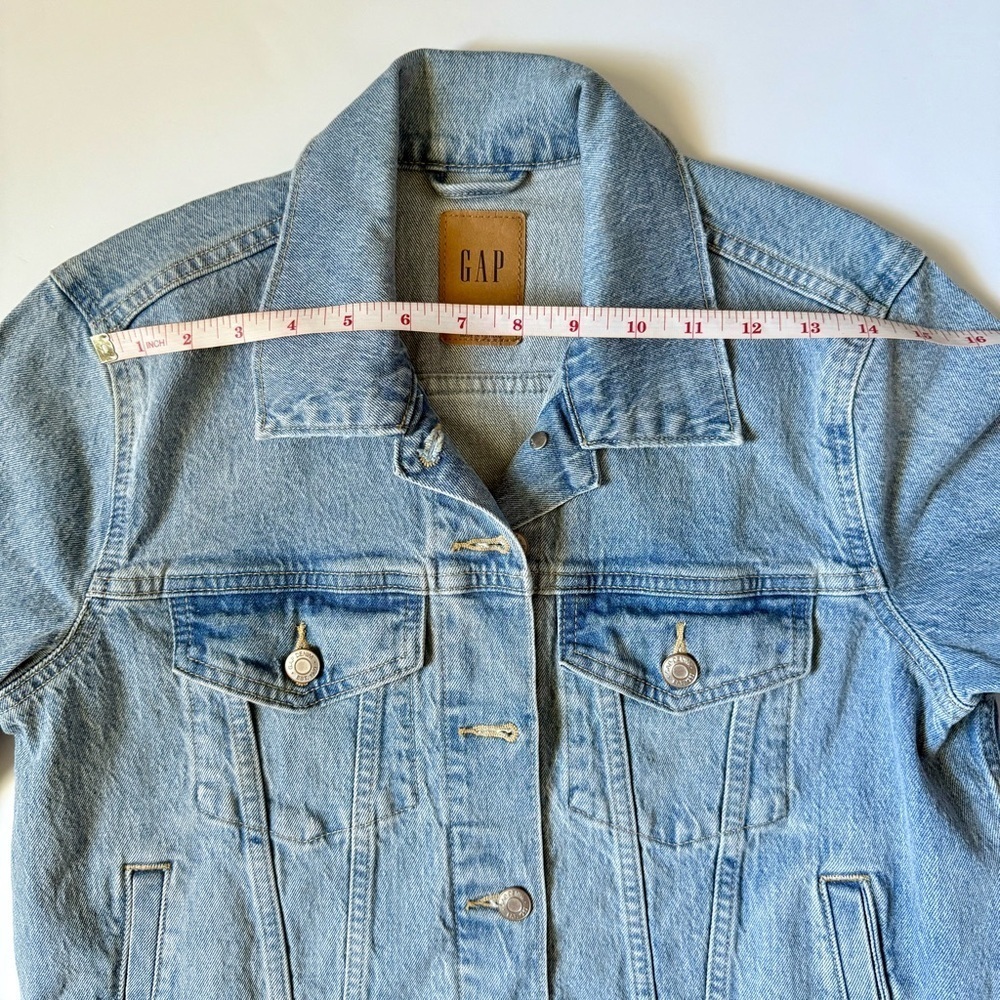GAP Denim Jacket Medium Wash Blue Medium Petite - Picture 4 of 8